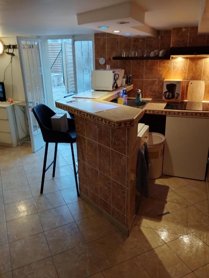 Studio Meuble Avec Piscine Partagee La Ferté-Gaucher Extérieur photo